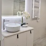 Atic Sole Apartment *