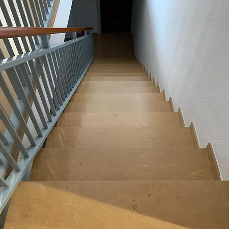 Atic Sole Appartement